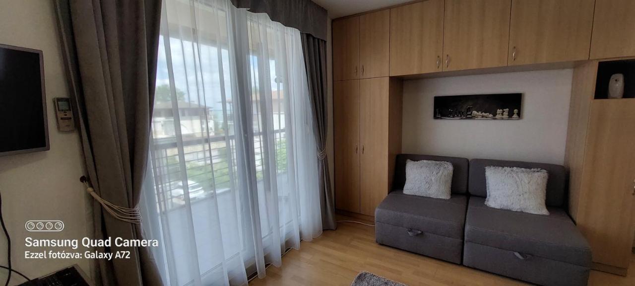 Beszedes-Lak, Aranypart Apartment Siofok Exterior photo